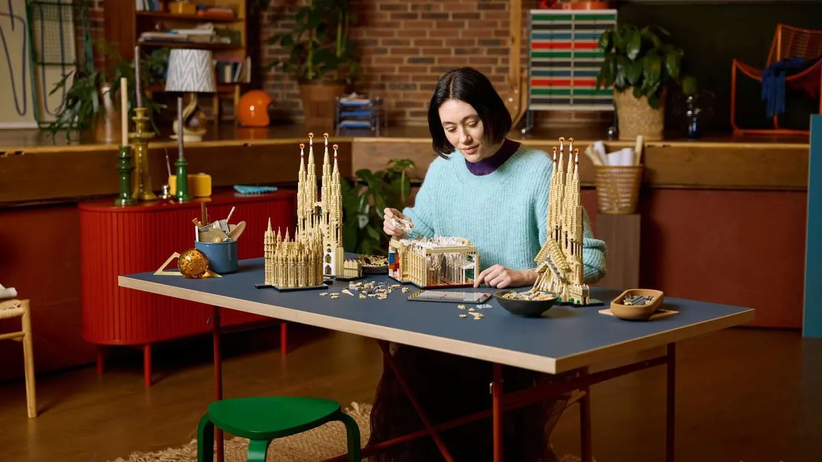 Itt a Lego valaha készült legnagyobb szettje: a Sagrada Família