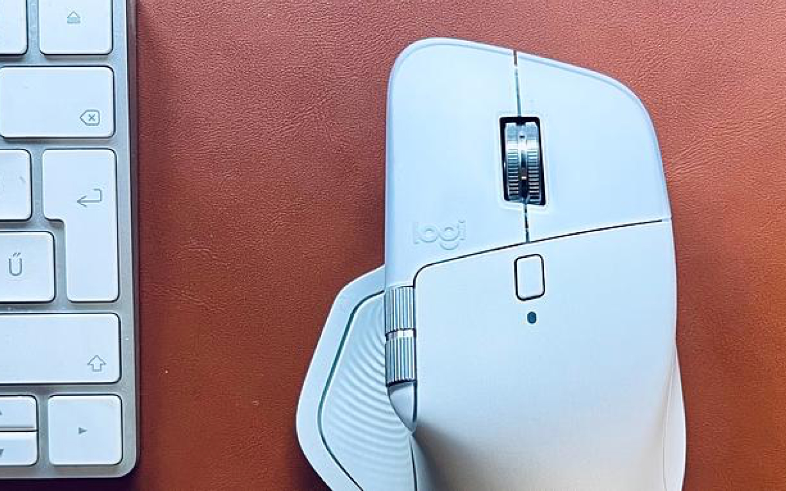 Logitech MX Master 4 a vadonban - 🐀💫 Tényleg a kreatív szakma szuper egere?